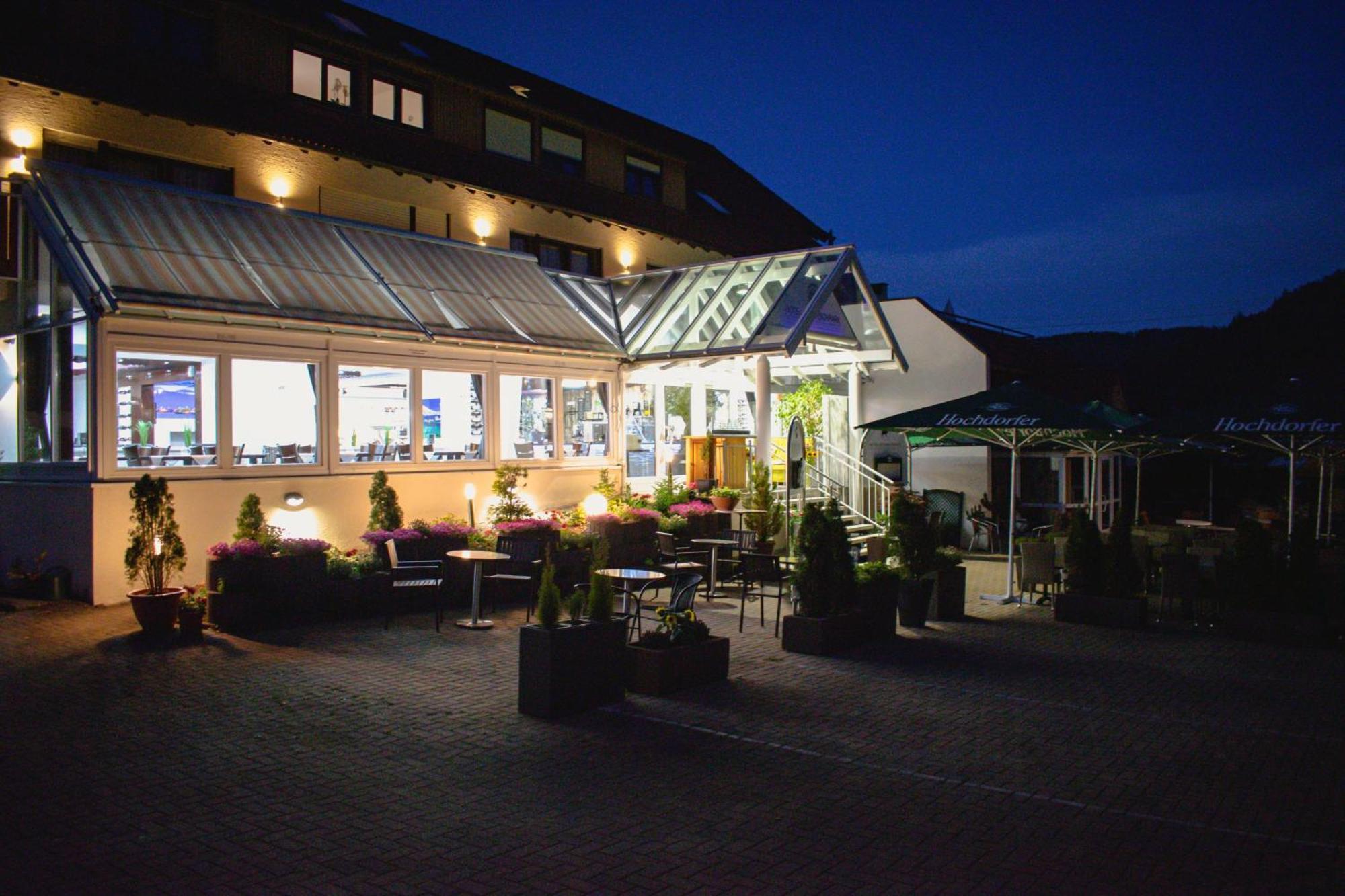 Hotel & Restaurant Olio E Pane Enzklösterle Exteriör bild