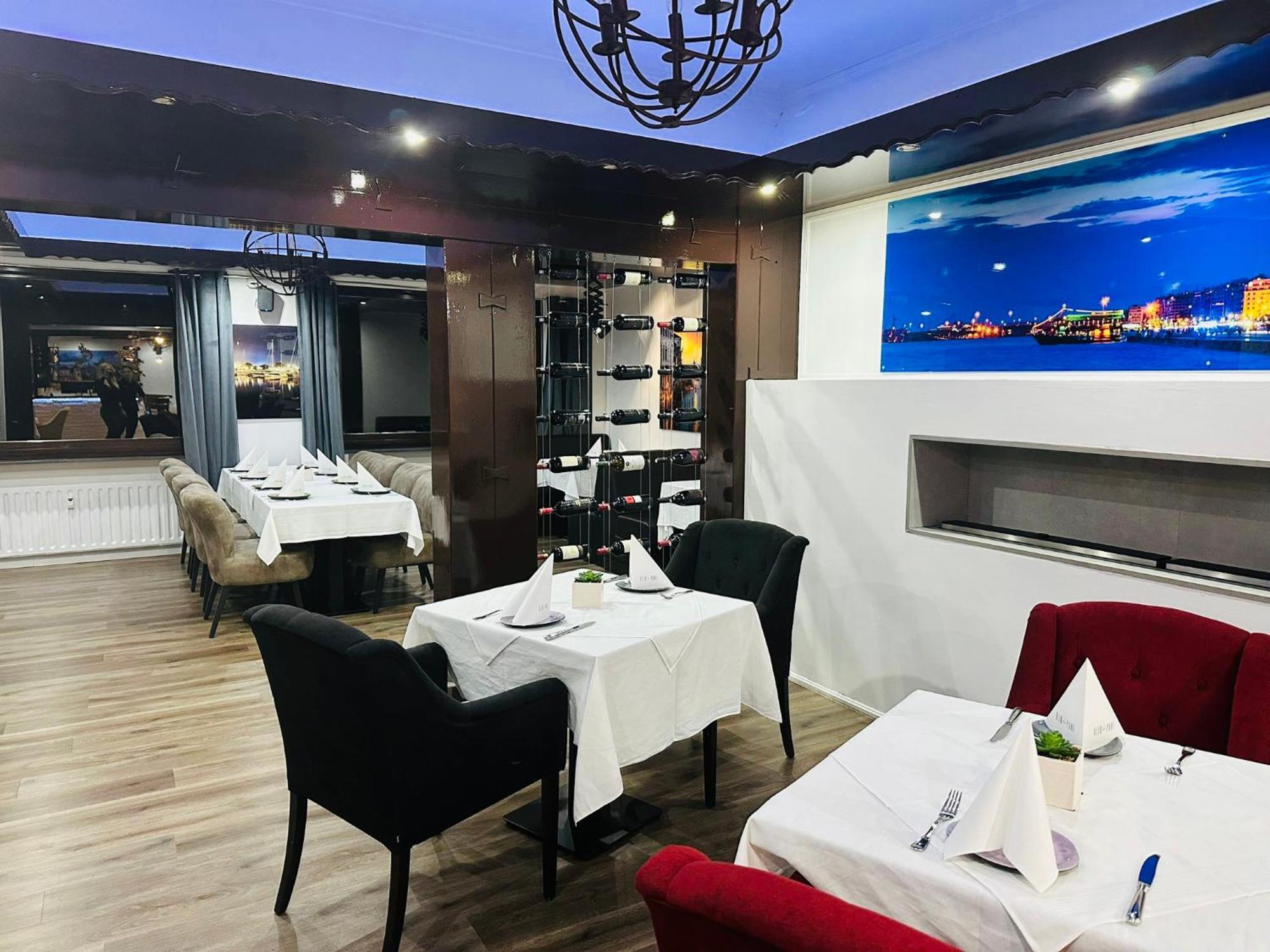 Hotel & Restaurant Olio E Pane Enzklösterle Exteriör bild